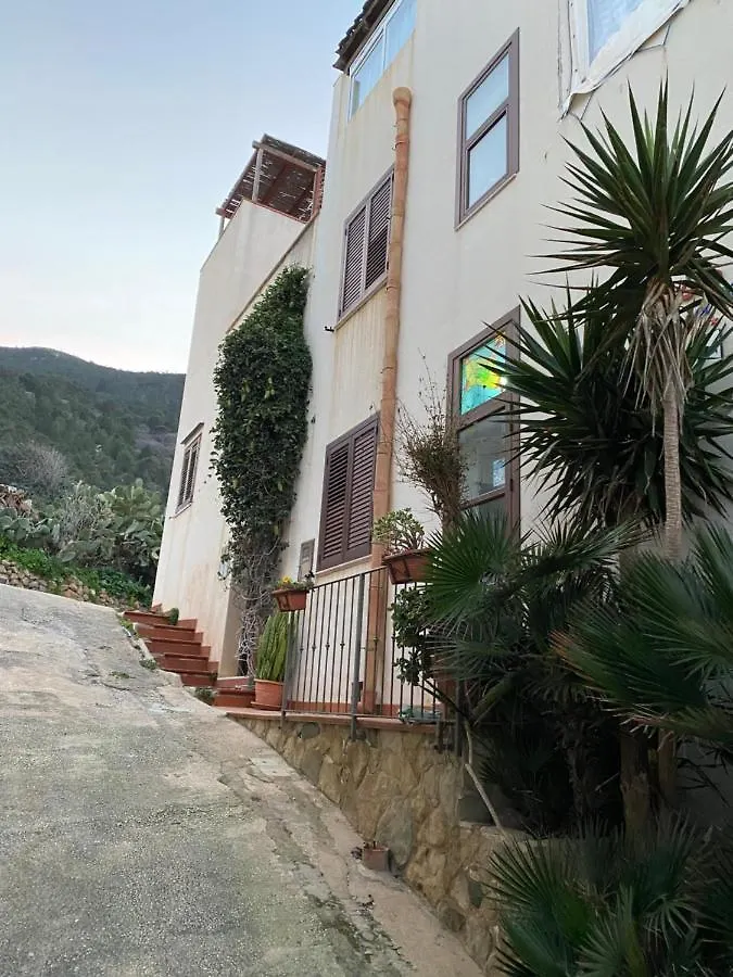Hotel Isoladelmiele Marettimo 0*,