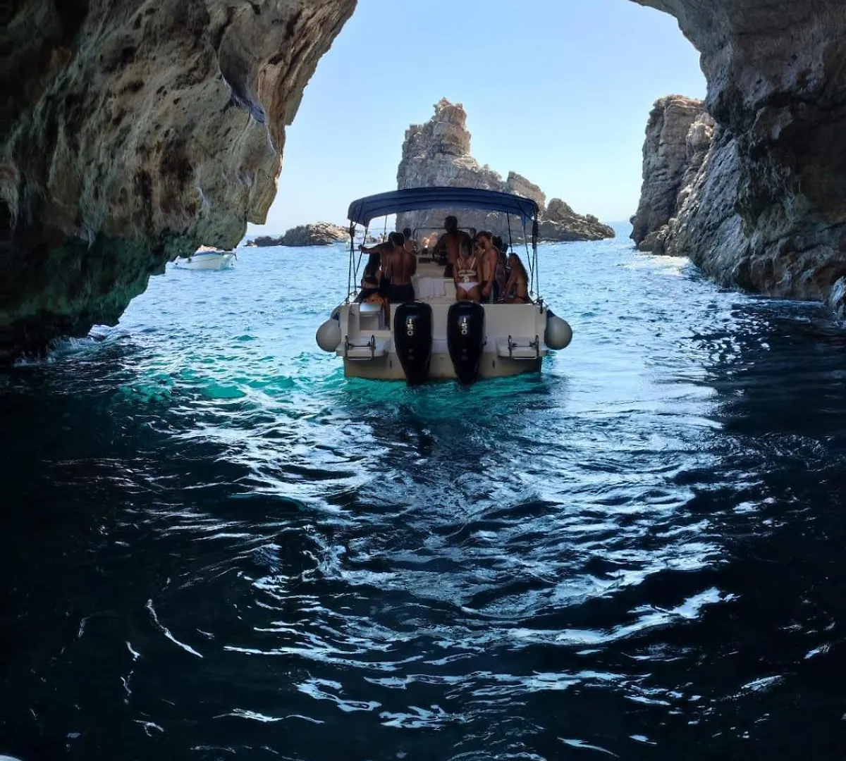 Hotel Isoladelmiele Marettimo 0*,  Italia